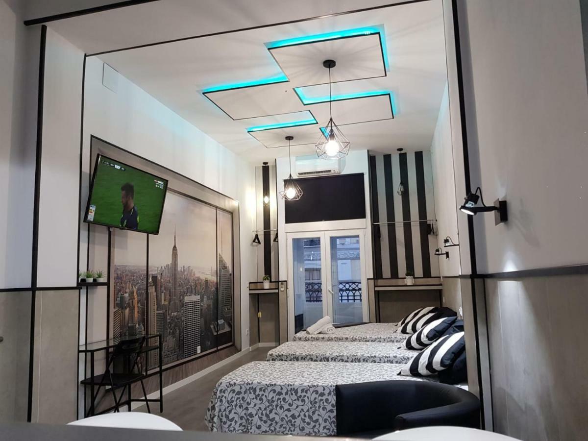 Estudio Calle Mayor Apartment Мадрид Екстериор снимка